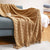 Geometrische Strickdecke