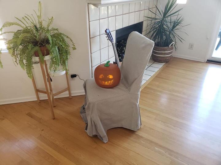 Halloween sprechende animierte Kürbis mit integriertem Projektor & Lautsprecher