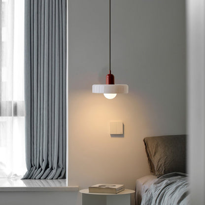Sandsberg Pendelleuchte aus farbigem Glas | Elegante Hängeleuchte im Bauhaus-Stil | Designlampe für Wohnzimmer & Esszimmer