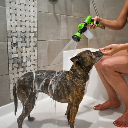 Sandsberg | Hundefutter Duschspray - WashBuddy