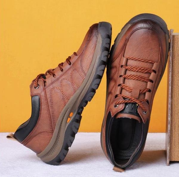 Handgenähte Freizeitschuhe für Herren aus echtem Leder