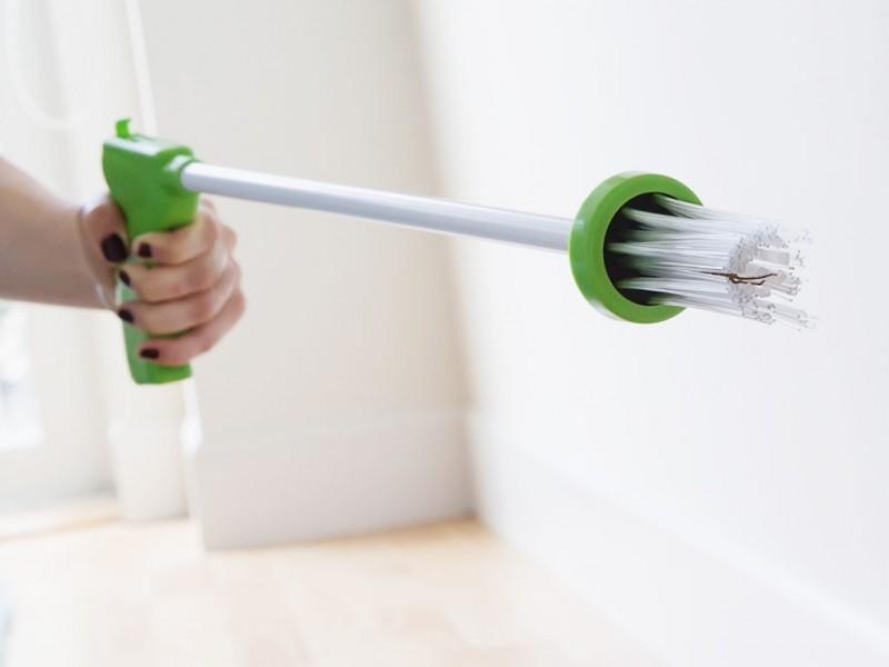 Sandsberg | Critter Catcher - Humane Insect Grabbing Stick
