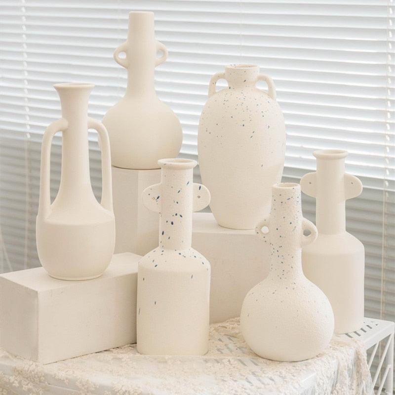 Sandsberg Designer Vase | Elegantes Finish | Matte & Gesprenkelte Varianten | Stilvolle Dekoration