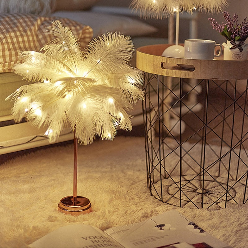 Sandsberg Elegance Tischlampe | Kreatives Palmenbaum-Federdesign | Romantische Beleuchtung | Exklusive Dekoration
