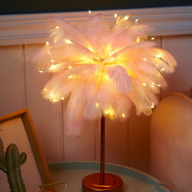 Sandsberg Elegance Tischlampe | Kreatives Palmenbaum-Federdesign | Romantische Beleuchtung | Exklusive Dekoration