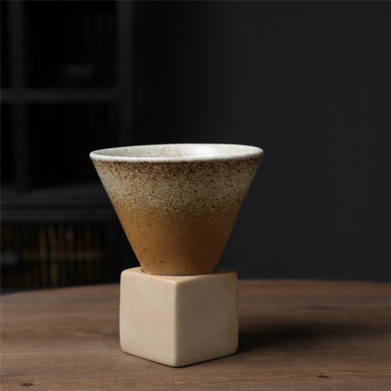 Kegelförmiges Couture-Becher- und Basis-Set